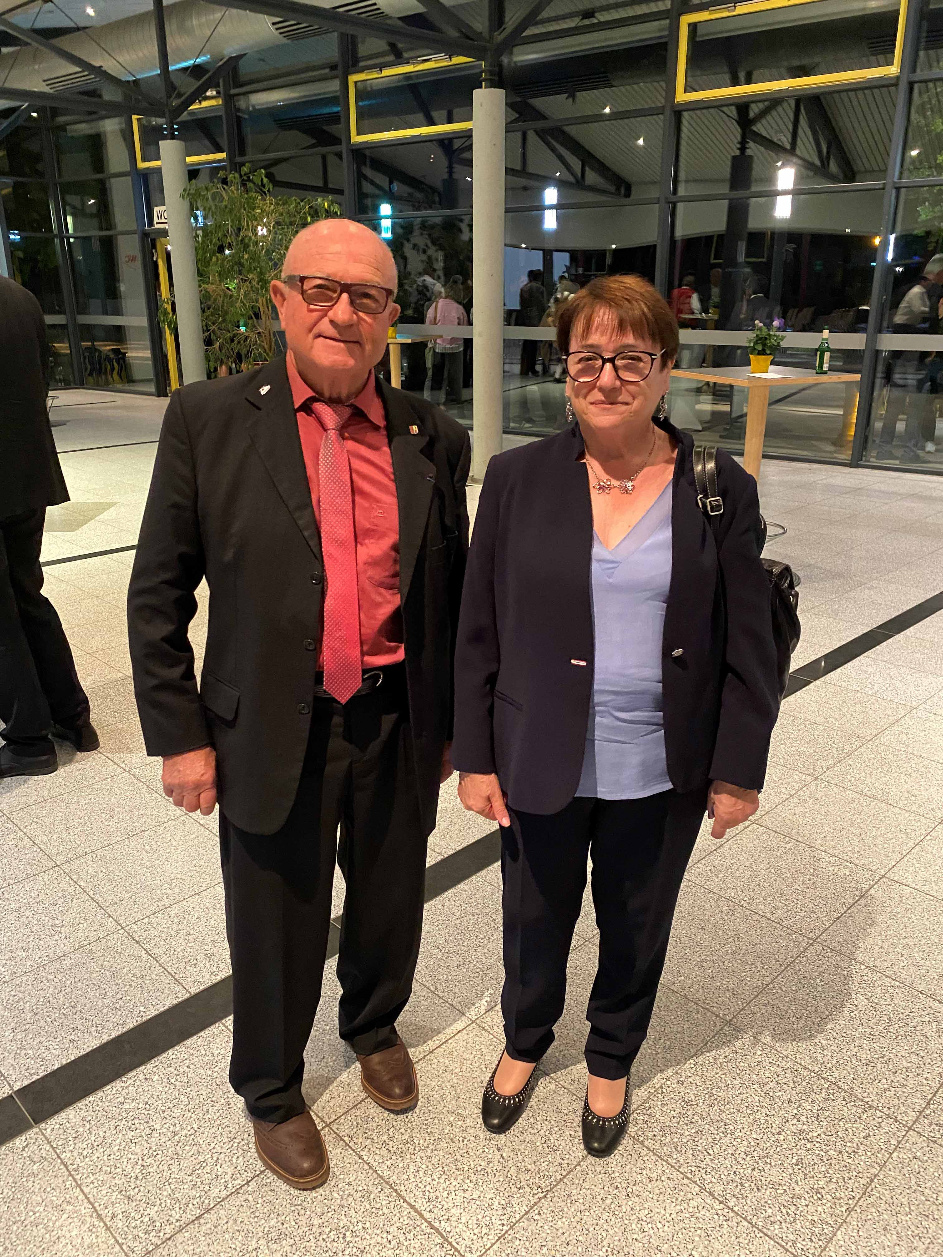 Bürgermeisterin Maire-Rose Lexcellent und ihr 1. Stellvertreter Henri Niederoest bei ihrem letzten Besuch in Markgröningen
