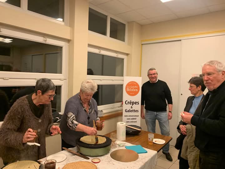 Rund 40 Anwesende erfreuten sich an der Verkostung von Crêpes