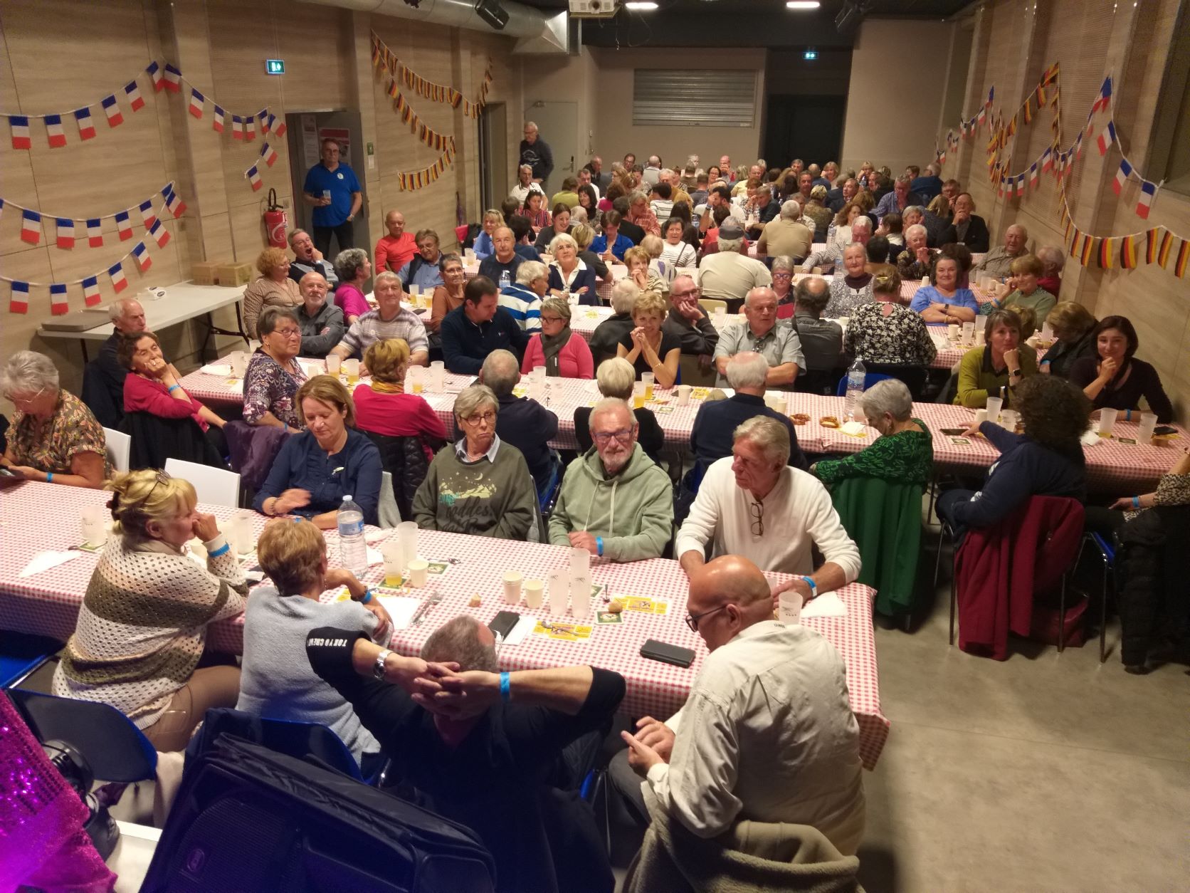 De nombreux amis du jumelage sont venus à la fête de la bière des habitants de Lauterbach et de la nouvelle association