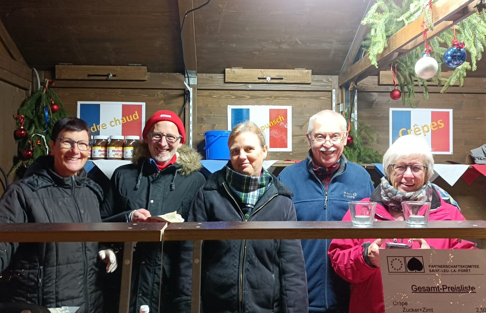 Stand des Partnerschaftskomitee mit Unterstützung aus Saint-Leu
