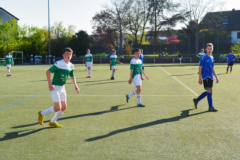 Rencontre sportive de football à Edingen-Neckarhausen